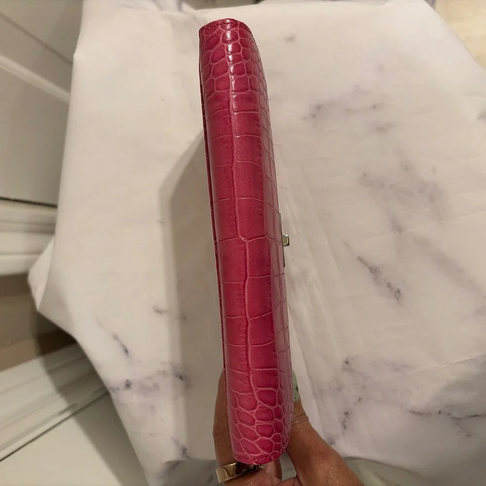Lauren Ralph Lauren Womens Croc Embossed Leather Wallet Pink OS Turn Lock